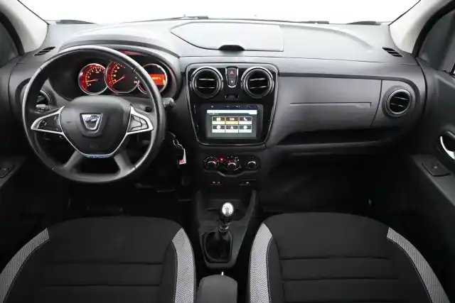 Harmaa Tila-auto, Dacia Lodgy – MZC-213