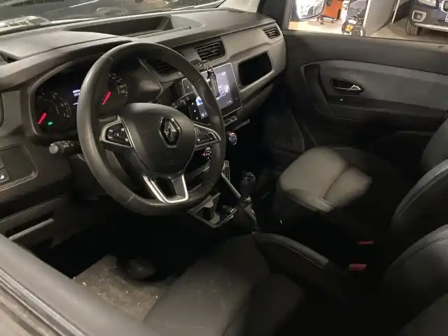 Valkoinen Pakettiauto, Renault Express – MZF-803