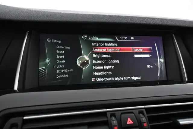 Sininen Sedan, BMW M550D – MZG-139