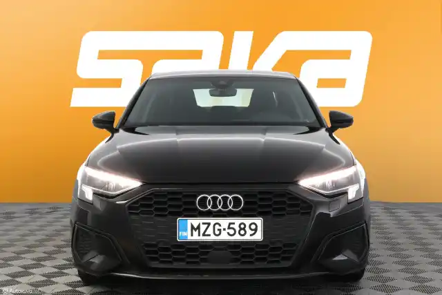 Musta Sedan, Audi A3 – MZG-589