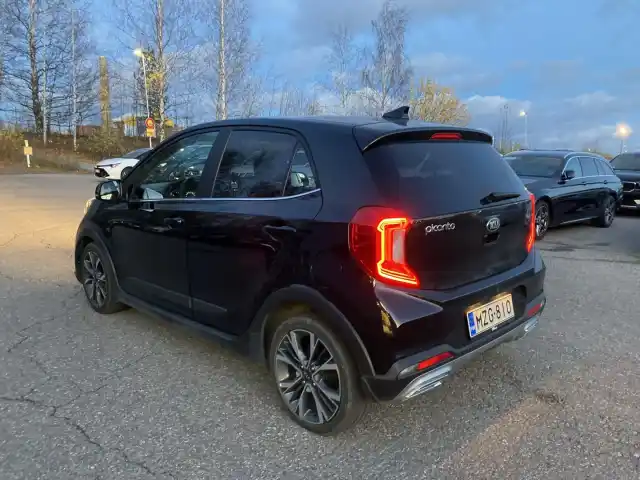 Musta Viistoperä, Kia Picanto – MZG-810