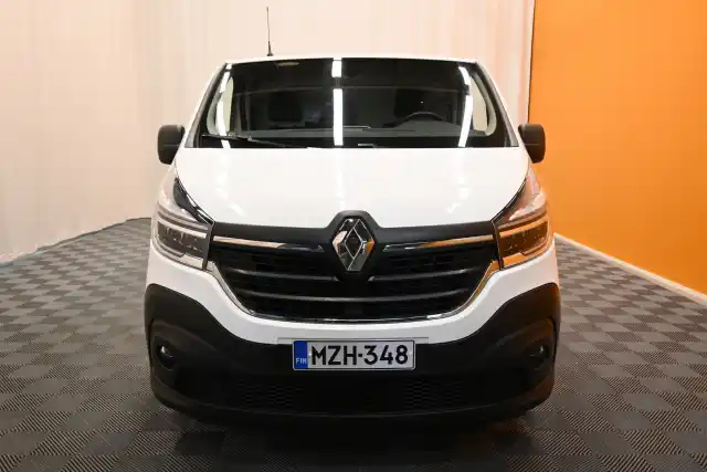 Valkoinen Pakettiauto, Renault Trafic – MZH-348