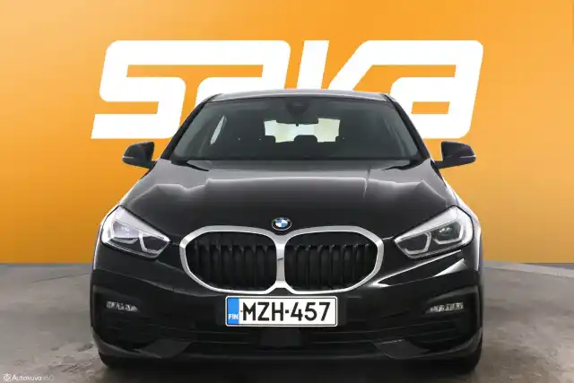 Musta Viistoperä, BMW 118 – MZH-457