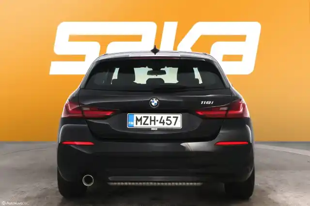 Musta Viistoperä, BMW 118 – MZH-457