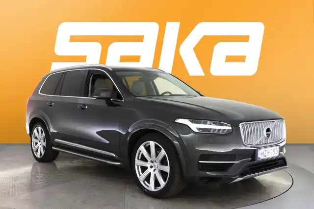 Harmaa Maastoauto, Volvo XC90 – MZH-798