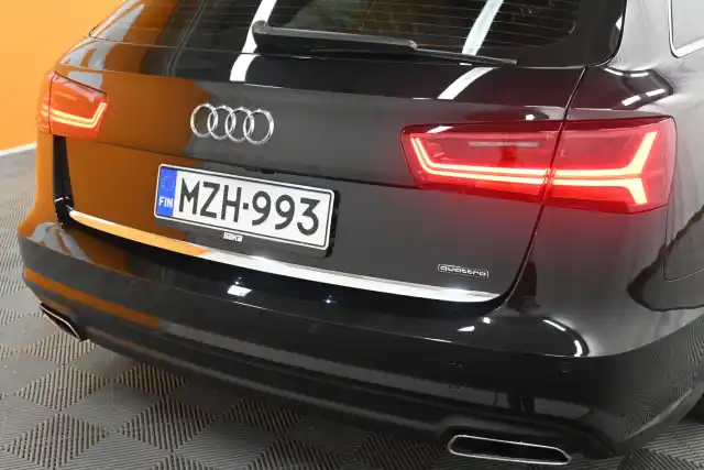 Musta Farmari, Audi A6 – MZH-993