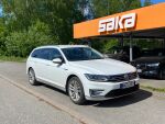 Valkoinen Farmari, Volkswagen Passat – MZJ-337, kuva 1