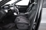 Harmaa Maastoauto, Audi e-tron – MZJ-751, kuva 12