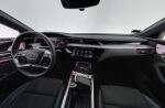 Harmaa Maastoauto, Audi e-tron – MZJ-751, kuva 9