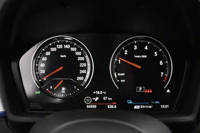 Valkoinen Maastoauto, BMW X2 – MZK-333