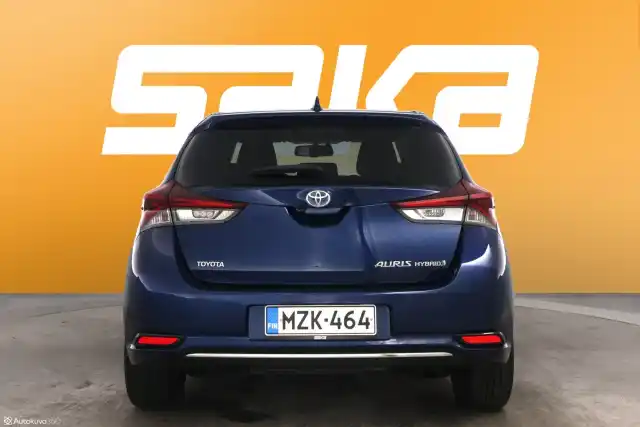 Sininen Viistoperä, Toyota Auris – MZK-464