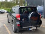 Musta Tila-auto, Toyota RAV4 – NGT-118, kuva 2