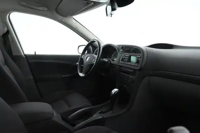 Hopea Sedan, Saab 9-3 – NGU-628