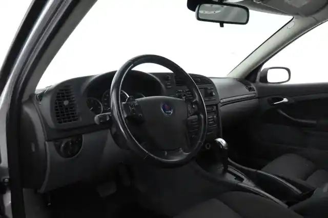 Hopea Sedan, Saab 9-3 – NGU-628