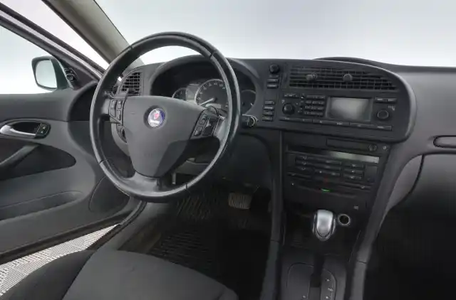 Hopea Sedan, Saab 9-3 – NGU-628