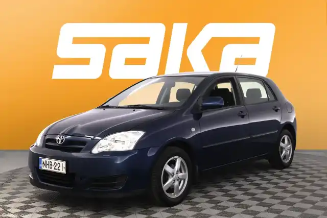 Sininen Viistoperä, Toyota Corolla – NHB-221