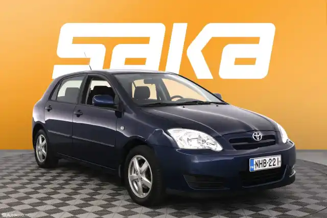 Sininen Viistoperä, Toyota Corolla – NHB-221