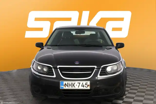 Musta Farmari, Saab 9-5 – NHK-745