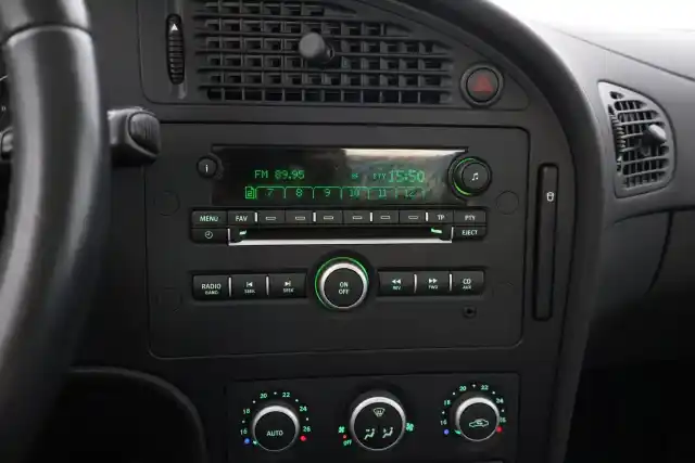 Musta Farmari, Saab 9-5 – NHK-745