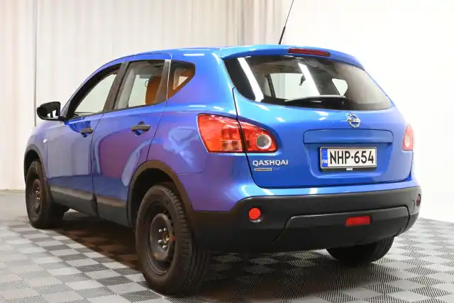 Sininen Maastoauto, Nissan Qashqai – NHP-654