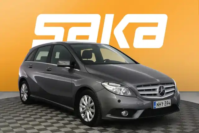 Harmaa Tila-auto, Mercedes-Benz B – NHY-394