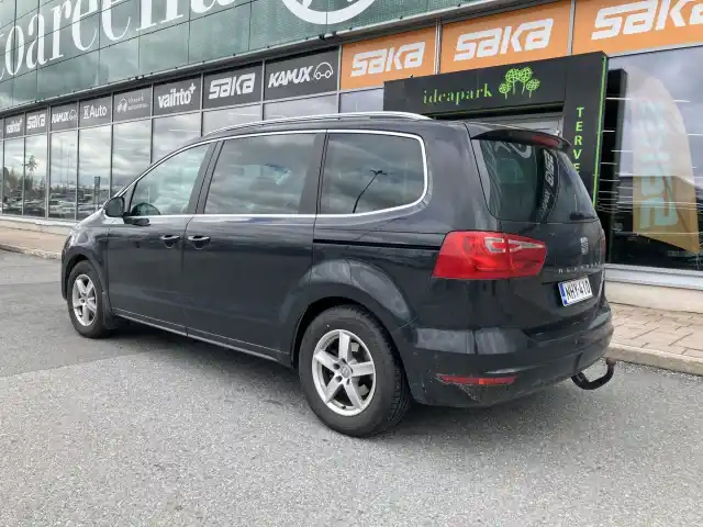 Musta Tila-auto, Seat Alhambra – NHY-410