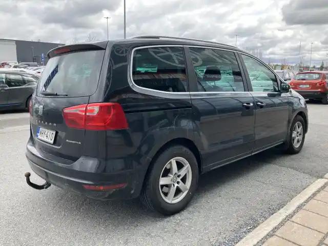 Musta Tila-auto, Seat Alhambra – NHY-410