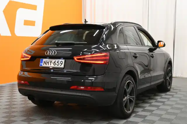 Musta Maastoauto, Audi Q3 – NHY-659