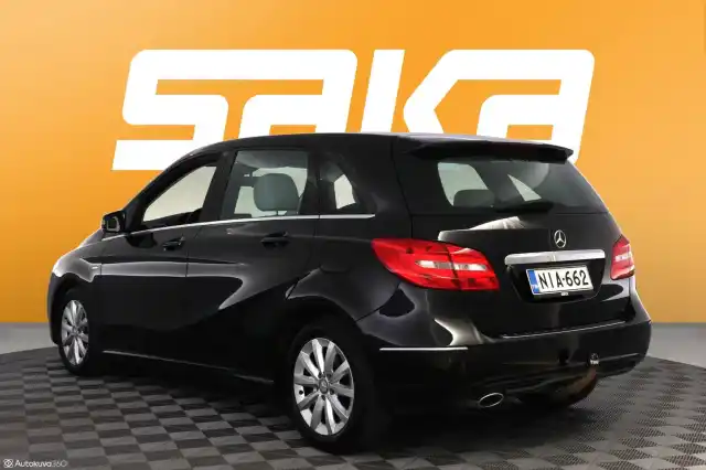 Musta Tila-auto, Mercedes-Benz B – NIA-662
