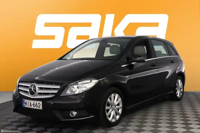 Musta Tila-auto, Mercedes-Benz B – NIA-662