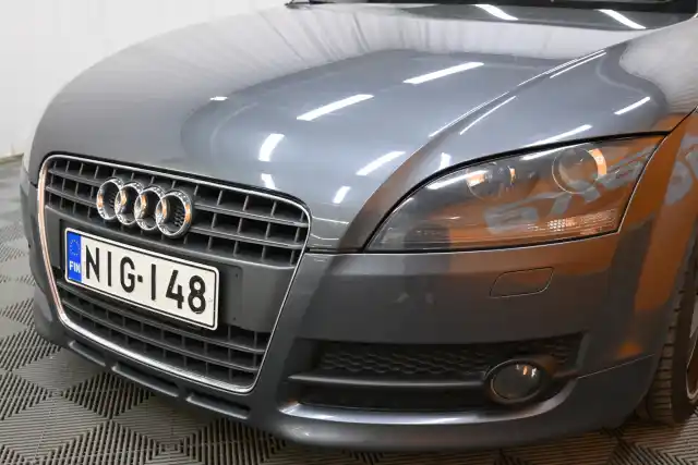 Harmaa Coupe, Audi TT – NIG-148