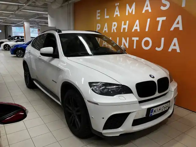 Valkoinen Farmari, BMW X6 – NIH-266