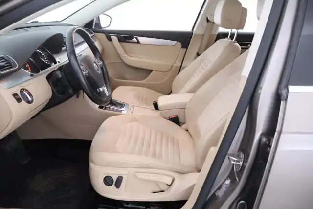 Beige Farmari, Volkswagen Passat – NIK-637