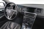 Harmaa Farmari, Volvo V60 – NIM-817, kuva 10