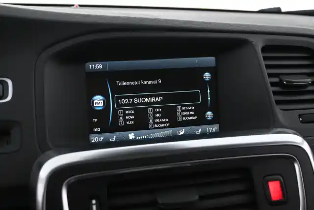 Harmaa Farmari, Volvo V60 – NIM-817