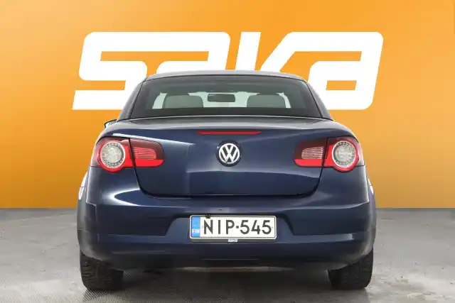 Sininen Avoauto, Volkswagen EOS – NIP-545