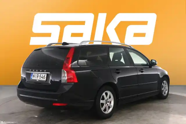 Musta Farmari, Volvo V50 – NIR-546