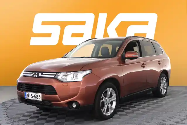 Ruskea (beige) Farmari, Mitsubishi Outlander – NIS-683