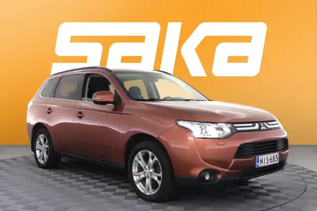 Ruskea (beige) Farmari, Mitsubishi Outlander – NIS-683
