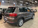 Ruskea Maastoauto, Volkswagen Tiguan – NIU-476, kuva 2