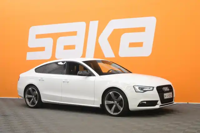 Valkoinen Viistoperä, Audi A5 – NIU-526