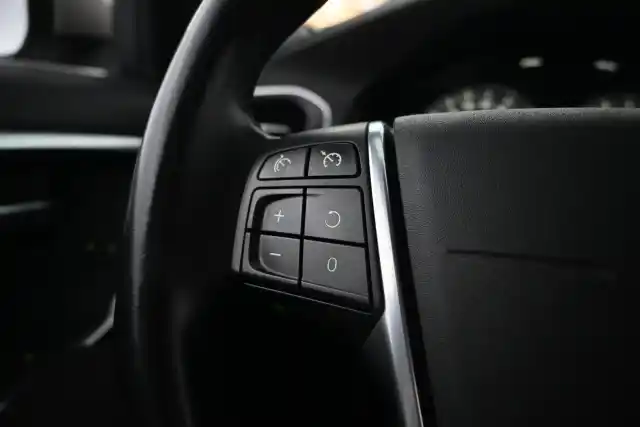 Beige Farmari, Volvo V60 – NIX-290