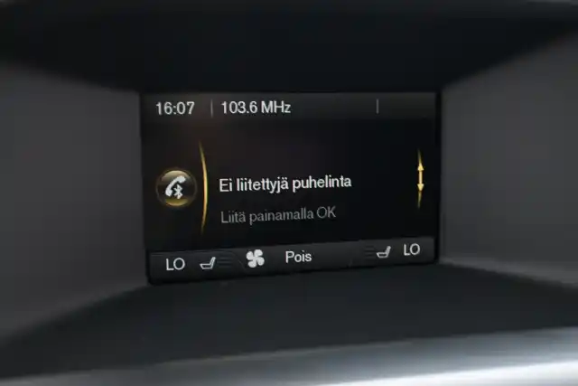 Beige Farmari, Volvo V60 – NIX-290