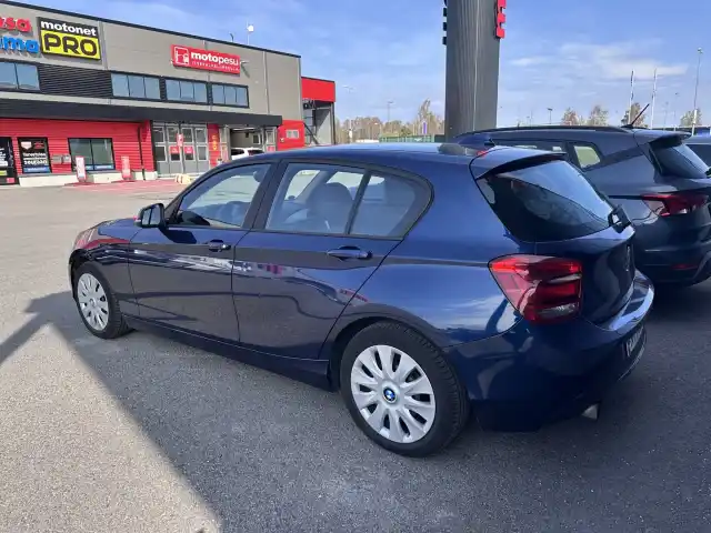 Sininen Viistoperä, BMW 116 – NIY-961