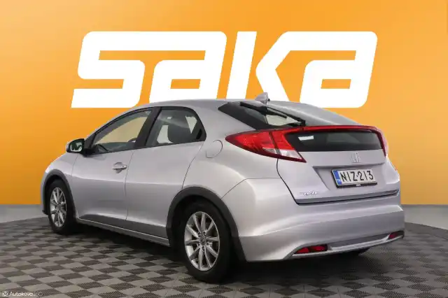 Harmaa Viistoperä, Honda Civic – NIZ-213