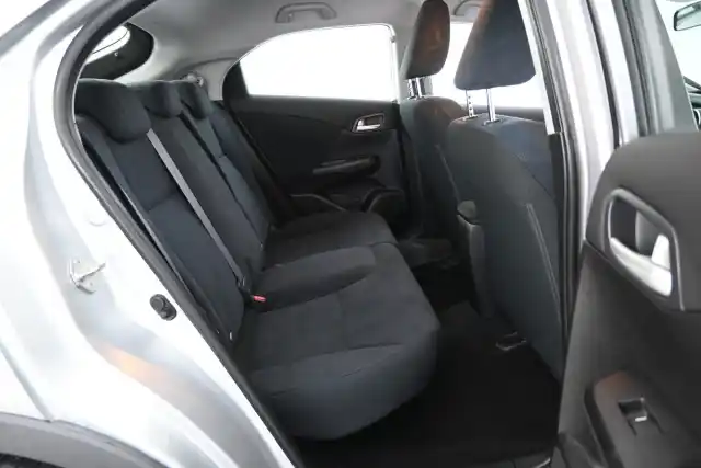 Harmaa Viistoperä, Honda Civic – NIZ-213