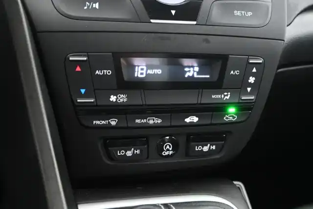 Harmaa Viistoperä, Honda Civic – NIZ-213