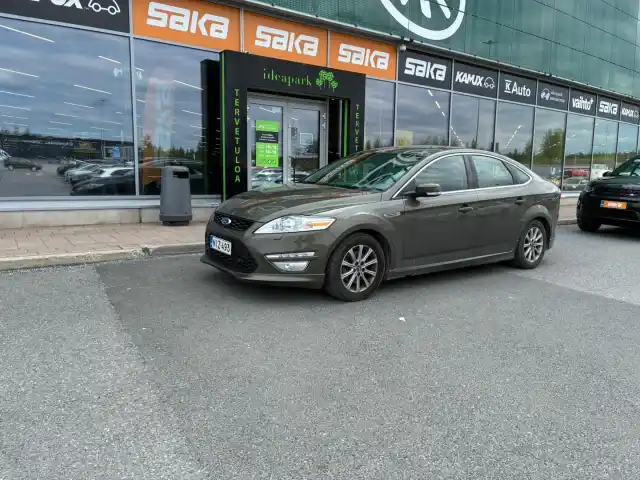 Vihreä Viistoperä, Ford Mondeo – NIZ-493
