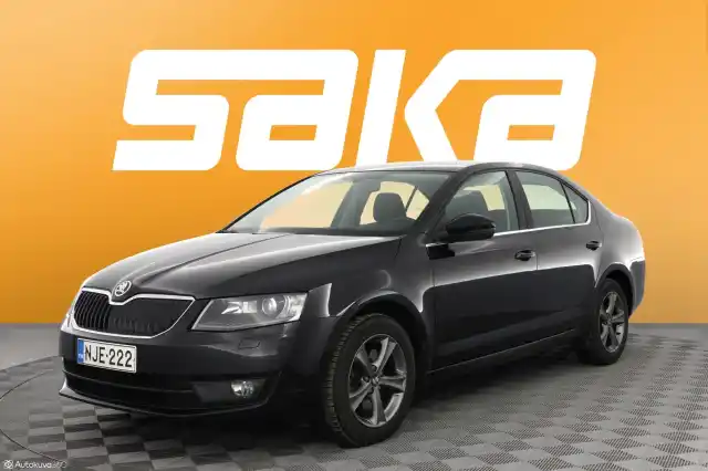 Musta Viistoperä, Skoda Octavia – NJE-222