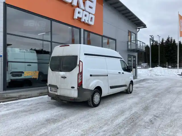 Valkoinen Pakettiauto, Ford Transit Custom – NJI-795